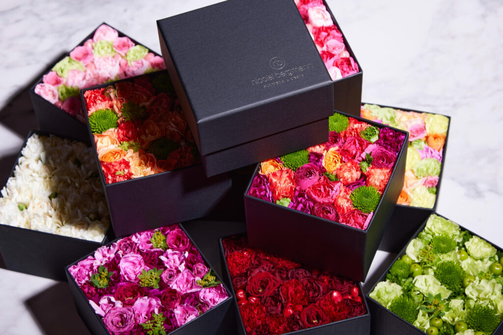 FLOWER BOX